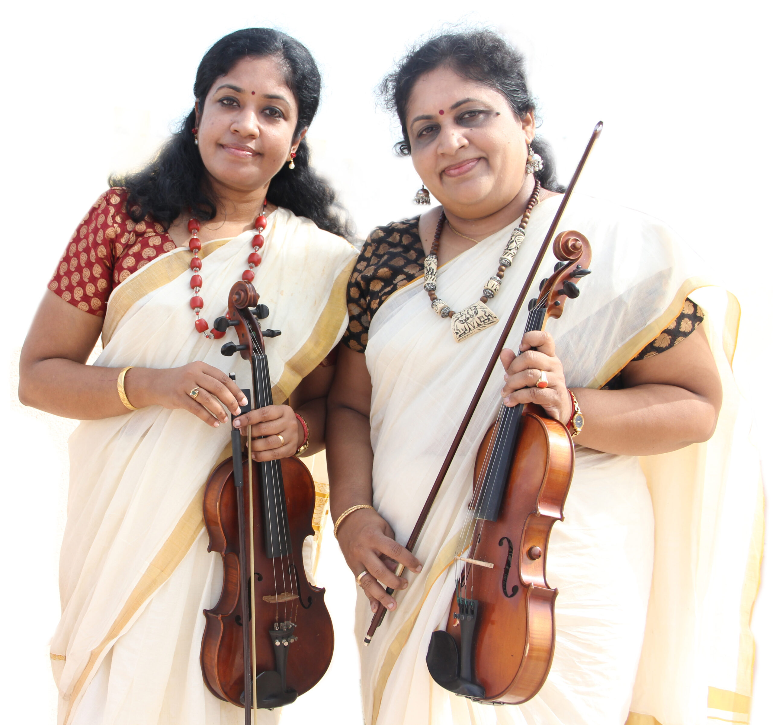 THE VIOLIN SISTERS